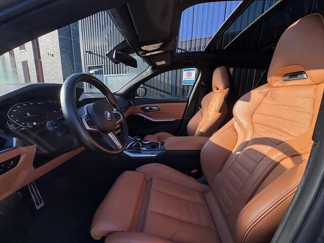 Occasion BMW 330 Executive 291 PK (214 kW) 2022 Grijs Stationwagen