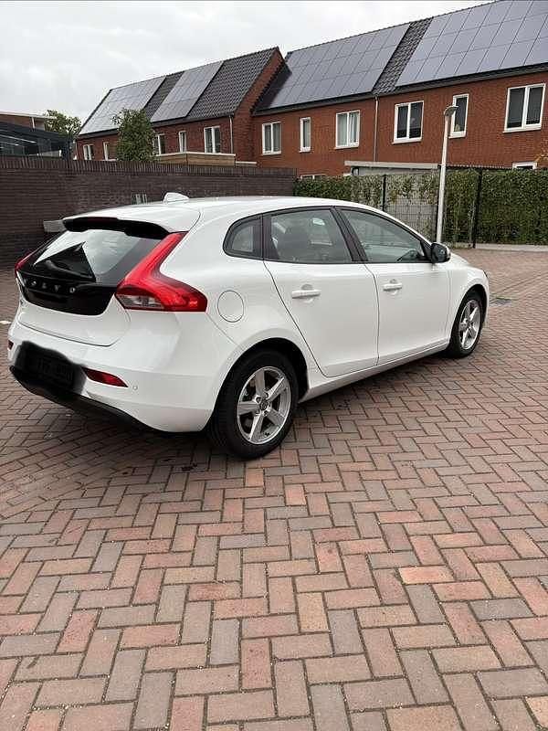 Occasion Volvo V40 114 PK (83 kW) 2012 Sedan