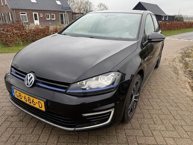 Occasion VW Golf VII GTE 150 PK (110 kW) 2015 Zwart Hatchback