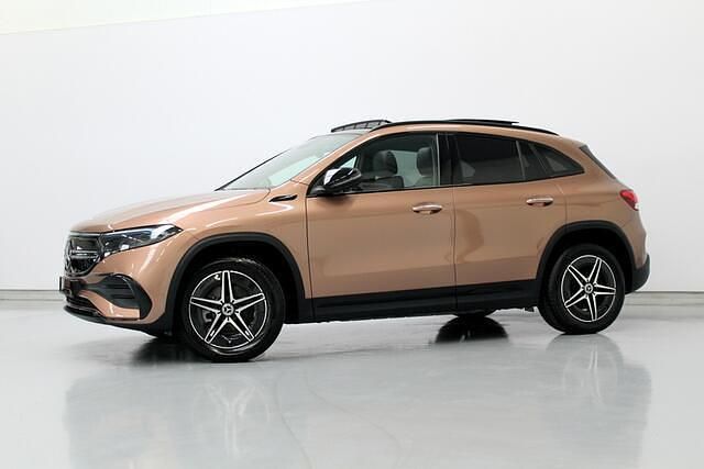Occasion Mercedes EQA300 AMG line 166 kW (227 PK) 2022 Bruin SUV