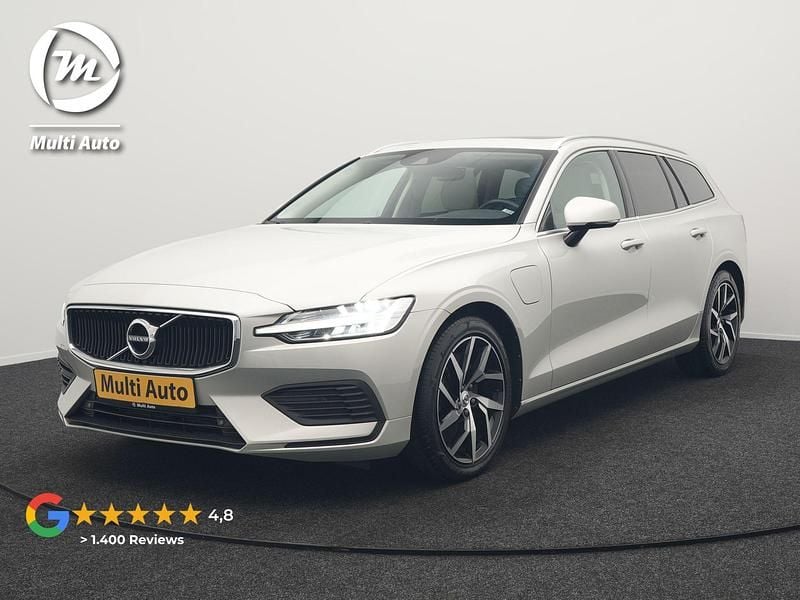 Zilver Gebruikt 2020 Volvo V60 Momentum Stationwagen | € 25.940 (Super prijs) - Afbeelding 1/3