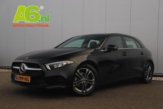 Zwart Gebruikt 2019 Mercedes A160 Advantage Hatchback | € 20.999 (Eerlijke prijs) - Afbeelding 1/4
