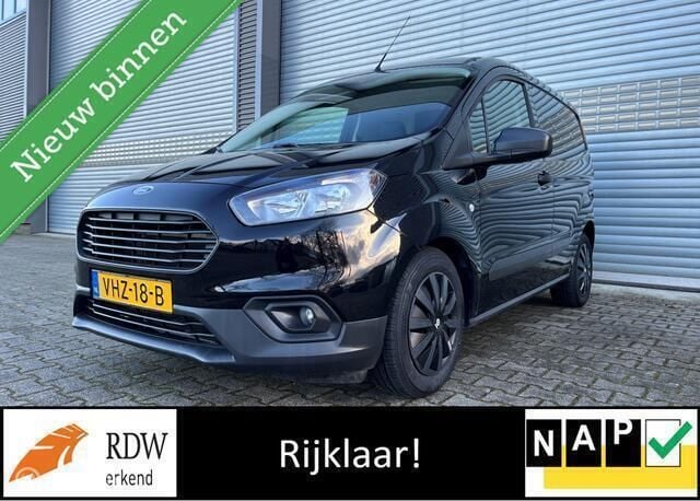 Zwart Gebruikt 2020 Ford Transit Ambiente MPV | € 12.995 (Goede deal) - Afbeelding 1/4