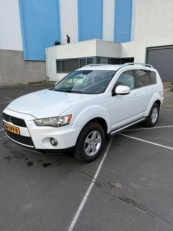 Occasion Mitsubishi Outlander Edition 147 PK (108 kW) 2010 Wit SUV