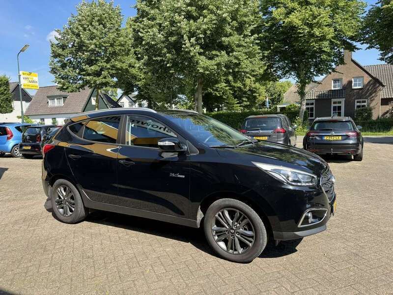 Occasion Hyundai ix35 135 PK (99 kW) 2015 Zwart, metallic lak SUV
