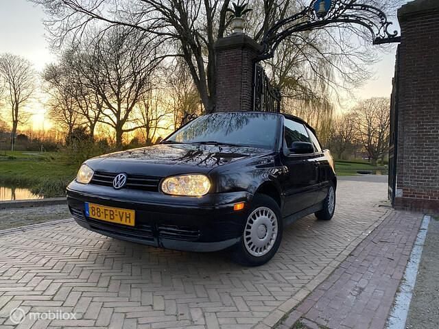 Occasion VW Golf Cabriolet Highline 116 PK (85 kW) 1999 Zwart Cabriolet