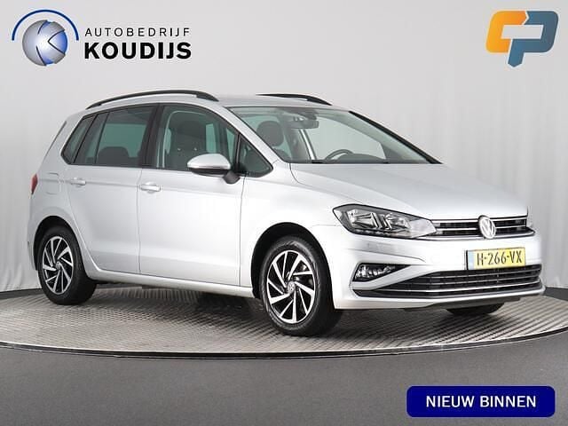 Grijs Gebruikt 2018 VW Golf Sportsvan Highline MPV | € 17.750 (Eerlijke prijs) - Afbeelding 1/4