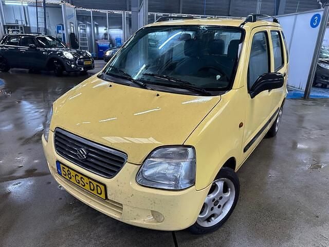 Geel Occasion 2001 Suzuki Wagon R MPV | € 599 (Super prijs) - Afbeelding 1/4