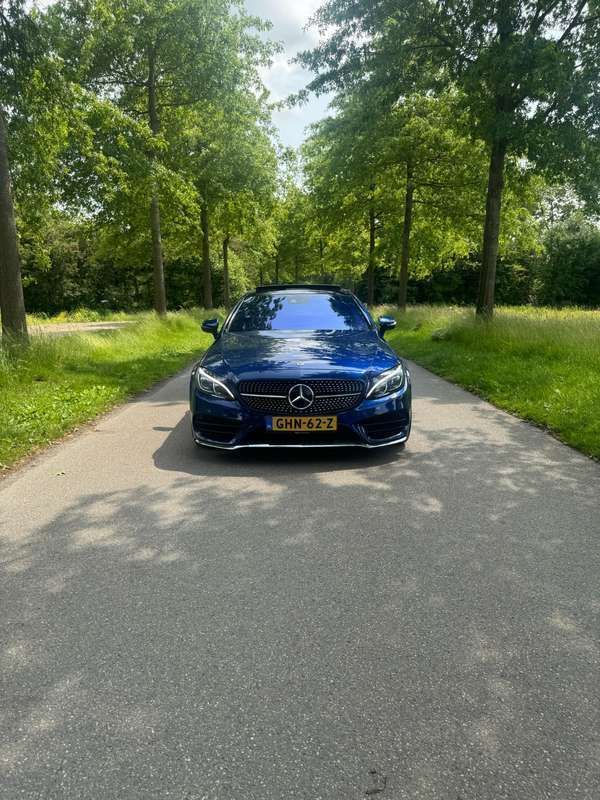 Blauw Gebruikt 2016 Mercedes C300 Coupé | € 33.995 - Afbeelding 1/4