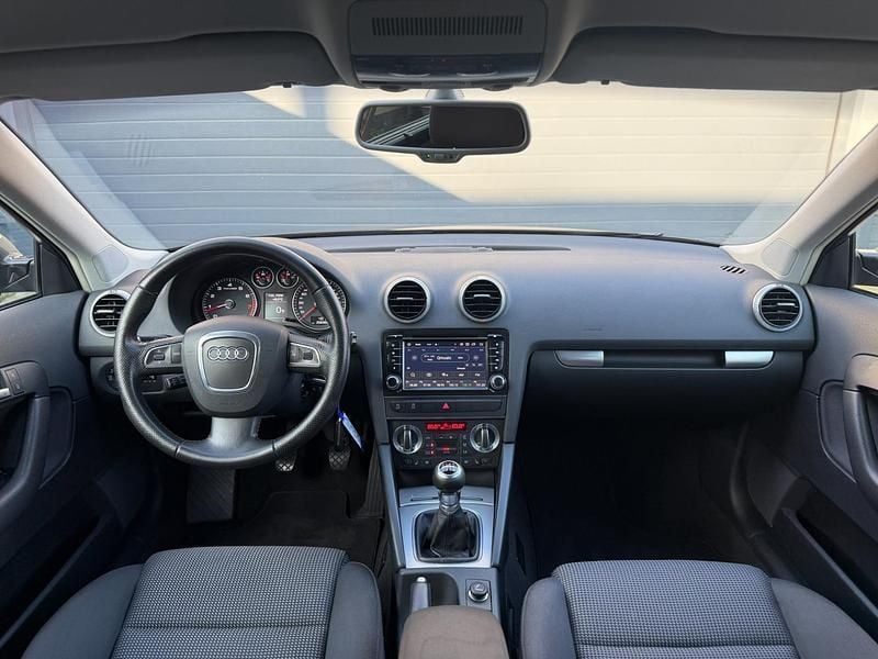 Occasion Audi A3 Attraction 125 PK (91 kW) 2011 Grijs Hatchback