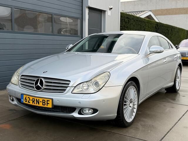 Occasion Mercedes CLS500 306 PK (225 kW) 2005 Grijs (metallic) Sedan