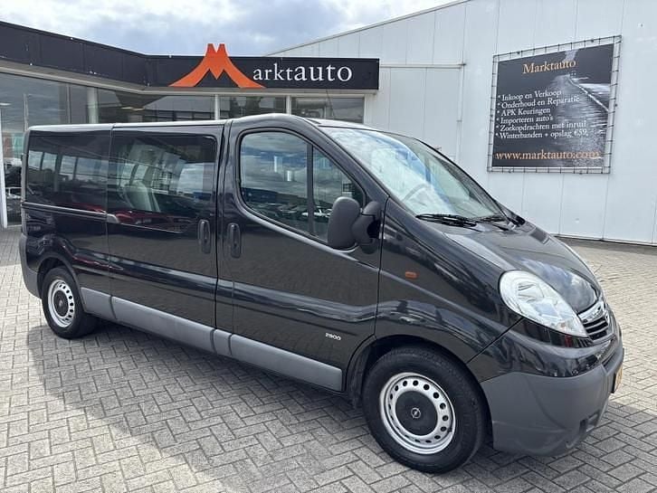 Zwart Gebruikt 2012 Opel Vivaro Eco Van | € 8.440 (Duur) - Afbeelding 1/4