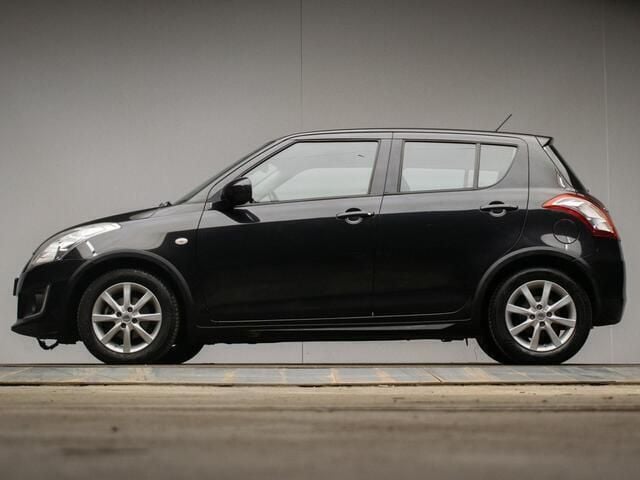 Zwart Gebruikt 2014 Suzuki Swift Sport Hatchback | € 8.945 (Eerlijke prijs) - Afbeelding 1/4