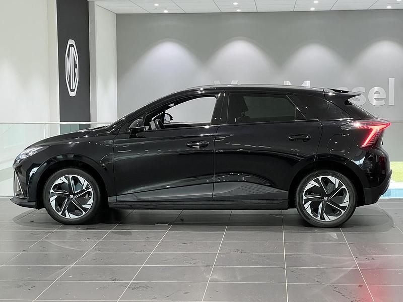 Occasion MG MG4 EV Luxury 11 kW (15 PK) 2025 Zwart Hatchback