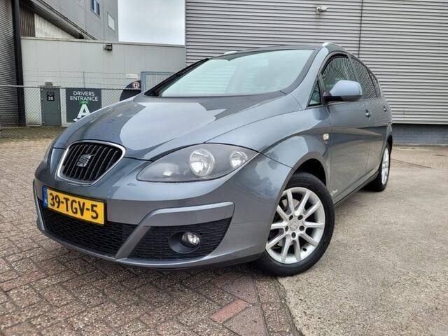 Grijs Gebruikt 2012 Seat Altea XL Copa MPV | € 3.999 (Eerlijke prijs) - Afbeelding 1/4