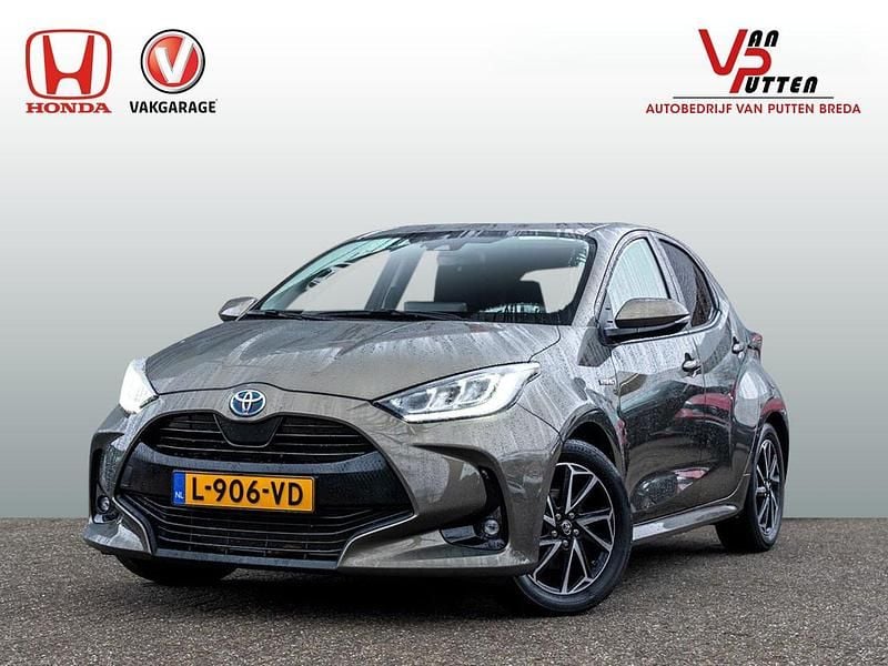 Occasion Toyota Yaris Edition 93 PK (68 kW) 2020 Bruin Hatchback