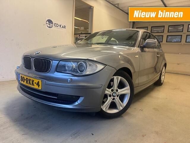 Grijs Gebruikt 2011 BMW 116 Efficient Dynamics Hatchback | € 3.995 (Goede deal) - Afbeelding 1/4