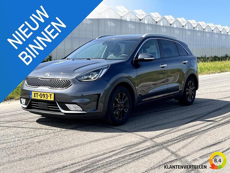 Grijs Gebruikt 2019 Kia Niro SUV | € 15.950 (Eerlijke prijs) - Afbeelding 1/4