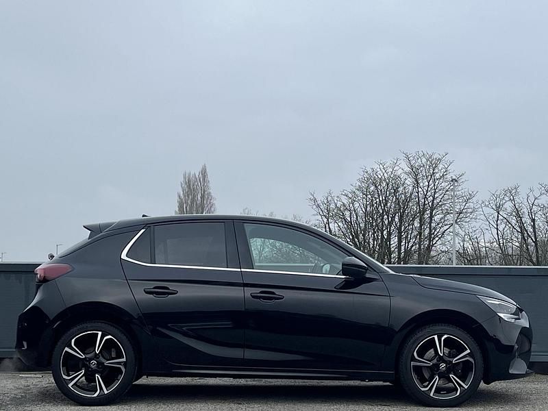 Occasion Opel Corsa Elegance 102 PK (75 kW) 2022 Zwart Hatchback
