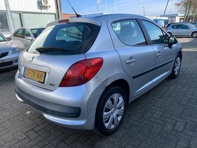 Occasion Peugeot 207 109 PK (80 kW) 2006 Grijs Hatchback