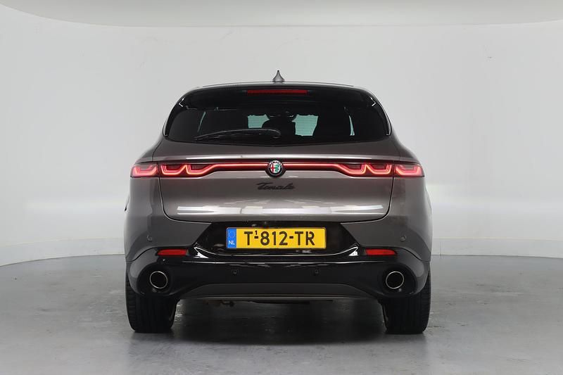 Occasion Alfa Romeo Tonale Edizione Speciale 2023 Grijs SUV