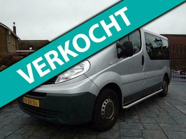 Grijs Gebruikt 2008 Renault Trafic Authentique Van | € 4.799 (Super prijs) - Afbeelding 1/4