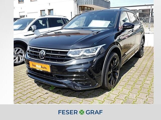 Zwart Gebruikt 2022 VW Tiguan R-line SUV | € 51.150 - Afbeelding 1/4
