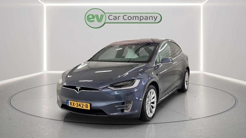 Grijs Occasion 2016 Tesla Model X SUV | € 28.900 - Afbeelding 1/4