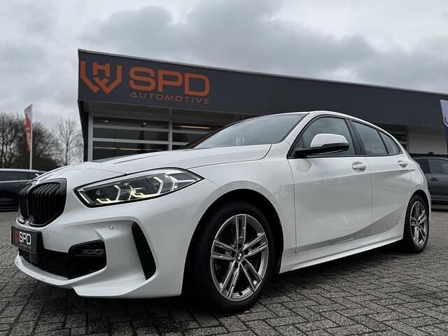 Occasion BMW 118 M Sport 136 PK (100 kW) 2022 Wit (metallic) Hatchback
