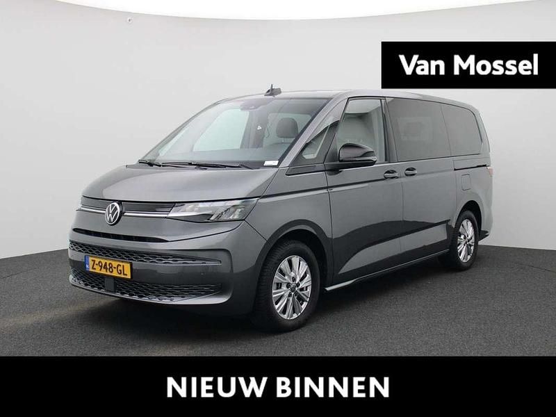 Grijs Gebruikt 2024 VW T7 Edition Van | € 55.104 - Afbeelding 1/4