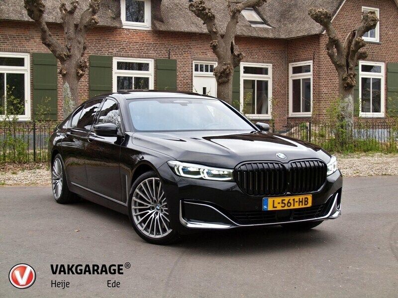 Zwart Gebruikt 2021 BMW 745 Executive Sedan | € 54.995 (Eerlijke prijs) - Afbeelding 1/4