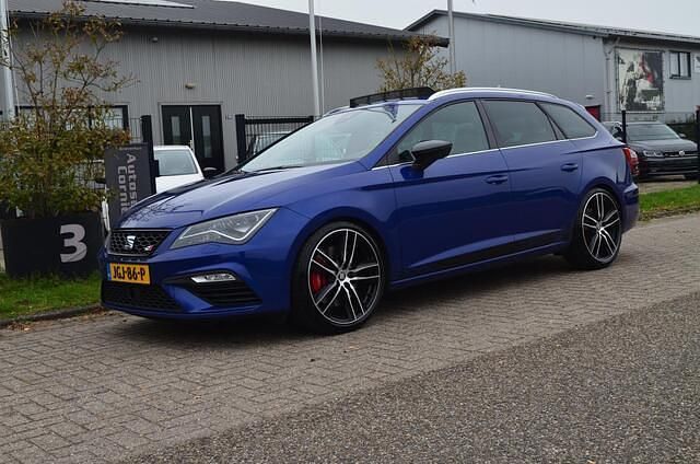 Blauw Gebruikt 2017 Cupra Leon Stationwagen | € 22.950 (Goede deal) - Afbeelding 1/4