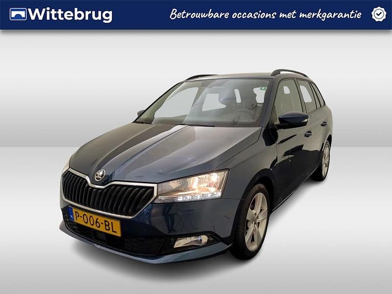 Blauw Occasion 2022 Skoda Fabia Ambition Stationwagen | € 16.450 (Eerlijke prijs) - Afbeelding 1/2