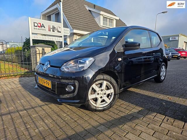 Zwart (metallic) Gebruikt 2012 VW up! move up! Hatchback | € 5.250 (Eerlijke prijs) - Afbeelding 1/4