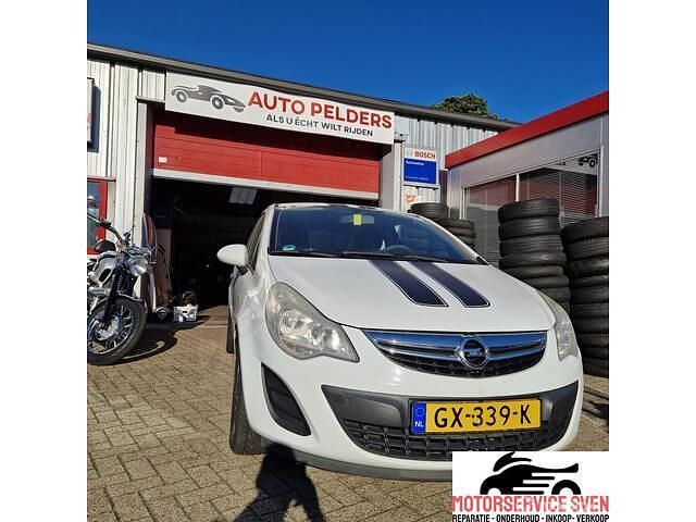 Wit Gebruikt 2011 Opel Corsa Selection Hatchback | € 3.495 (Iets duurder) - Afbeelding 1/4