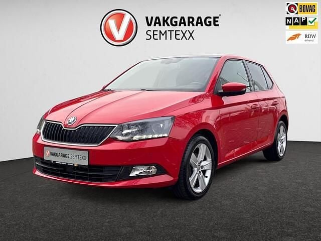 Rood Gebruikt 2016 Skoda Fabia Business Line Hatchback | € 8.750 (Super prijs) - Afbeelding 1/4