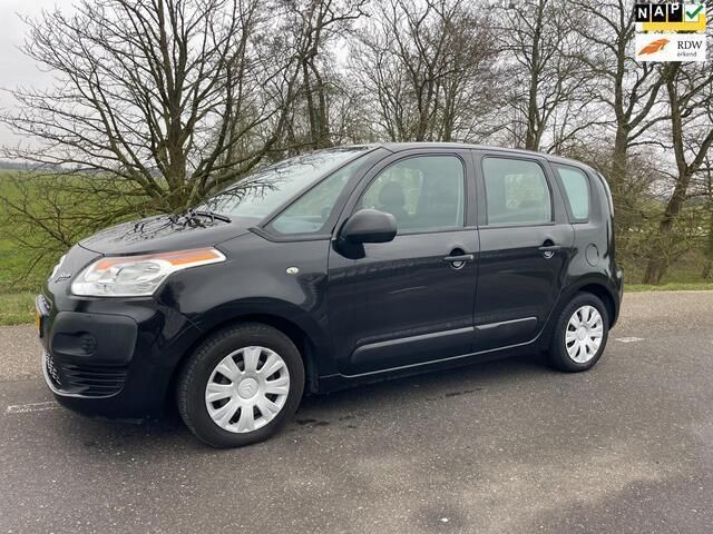 Zwart, metallic lak Gebruikt 2010 Citroën C3 Picasso MPV | € 4.450 (Eerlijke prijs) - Afbeelding 1/4
