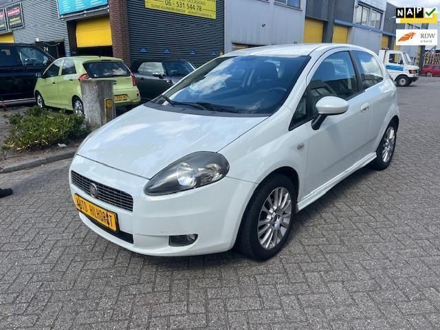Wit Gebruikt 2009 Fiat Grande Punto Hatchback | € 749 - Afbeelding 1/3