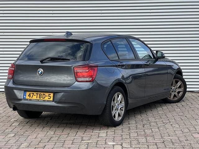 Occasion BMW 118 Basis 170 PK (125 kW) 2011 Grijs Hatchback