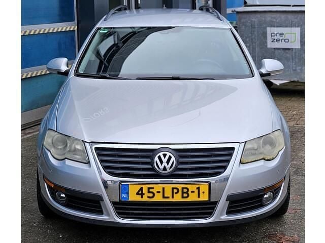 Occasion VW Passat Comfortline 116 PK (85 kW) 2007 Grijs Stationwagen