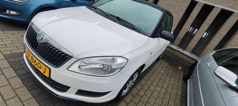 Occasion Skoda Fabia 60 PK (44 kW) 2011 Wit Hatchback