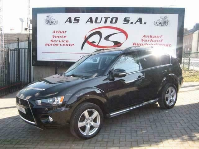 Zwart Gebruikt 2013 Mitsubishi Outlander SUV | € 11.990 (Goede deal) - Afbeelding 1/4