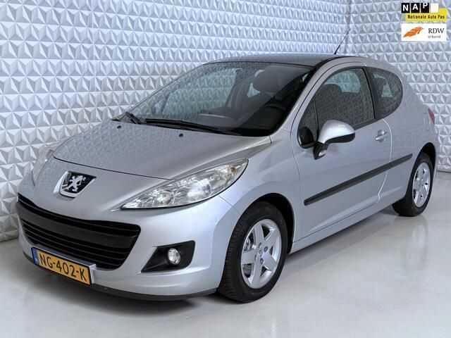 Grijs Gebruikt 2010 Peugeot 207 Hatchback | € 2.499 (Iets duurder) - Afbeelding 1/4
