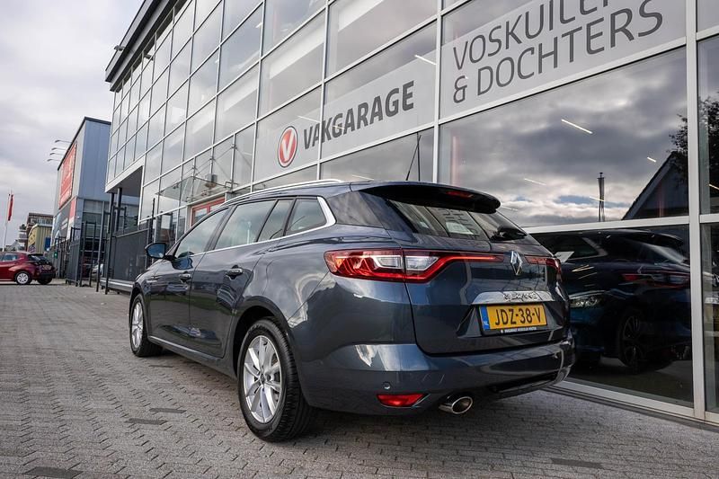 Occasion Renault Mégane GrandTour Intens 116 PK (85 kW) 2020 Blauw Stationwagen