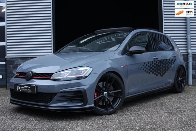 Grijs Gebruikt 2019 VW Golf VII GTI Hatchback | € 28.995 (Eerlijke prijs) - Afbeelding 1/4