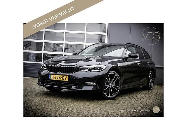 Occasion BMW 330 Executive 257 PK (189 kW) 2020 Zwart Stationwagen