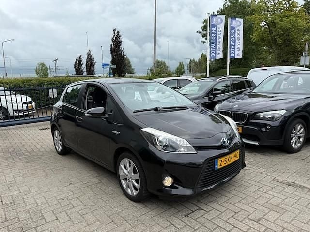 Occasion Toyota Yaris Hybrid 2014 Zwart Hatchback