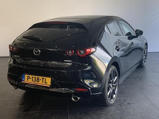 Occasion Mazda 3 Luxury 187 PK (137 kW) 2022 Zwart Hatchback