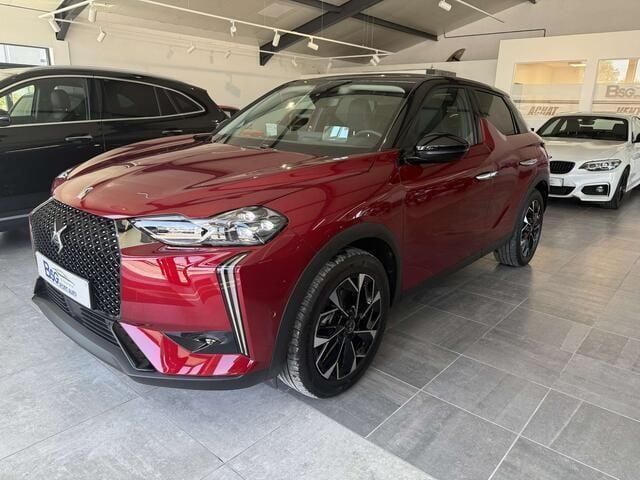 Rood Gebruikt 2023 DS Automobiles DS3 Crossback E-Tense Performance Line Plus SUV | € 20.950 (Goede deal) - Afbeelding 1/4