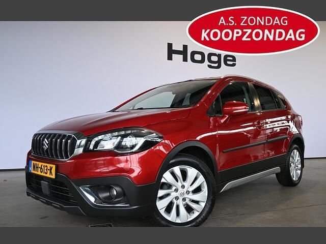 Rood (metallic) Gebruikt 2017 Suzuki SX4 S-Cross Exclusive SUV | € 15.940 (Iets duurder) - Afbeelding 1/4